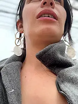 Stripchat Live Sex of Alysson--