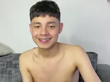 Stripchat Best Webcam of Andy_Belier23