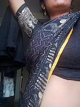 Stripchat Adult Webcam of MISS-KAYA