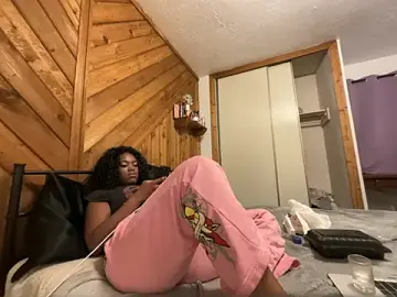 Stripchat Free Live Porn of magicalc00ch