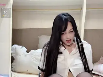 Stripchat Sex Cam of yueyue2003