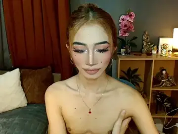 Stripchat Live Sex Cam of Alessandra_Victoria