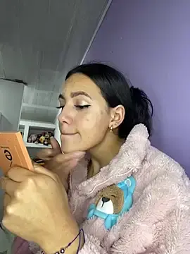 Stripchat Adult Webcam of Marianahb-e