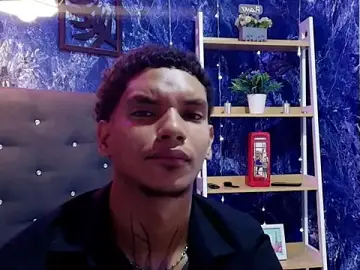 Stripchat Best live sex cam show of kai_storm77