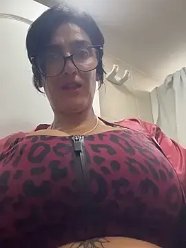 Stripchat Live Sex Cam of star_anastasia
