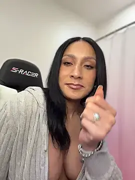 Stripchat Free Live Porn of FerrariFrench