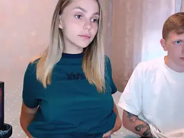 Stripchat Watch Live Sex Cams of juliaanddima