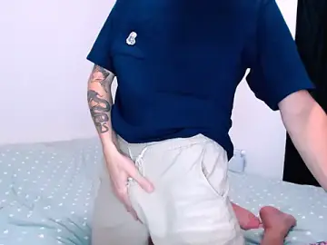 Stripchat Watch Live Sex Cams of juliaanddima