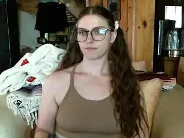 Stripchat Free Porn Cam of katie_kitten38