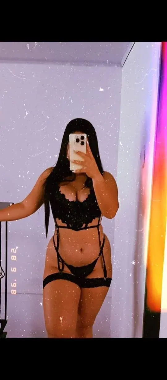 scarlet__rouse