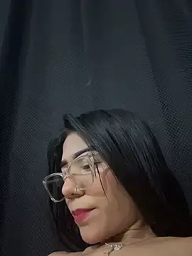 Stripchat Adult Video Chat of ElaRose_12