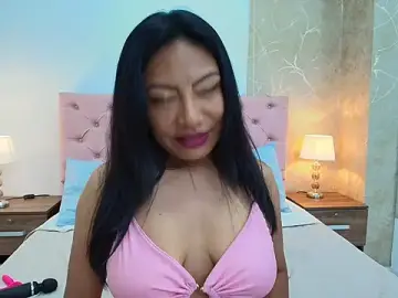 Stripchat Watch Live Sex Cams of isis_choi