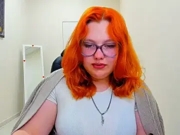 Stripchat Free Porn Cam of Aillia-Rous