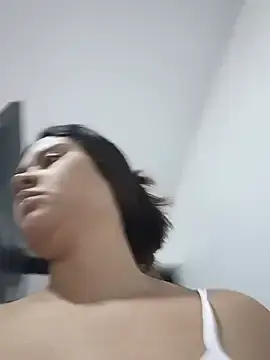 Stripchat Live Porn of Lili-SexyLatin10