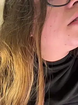 Stripchat Live Sex Cam of Aphrill