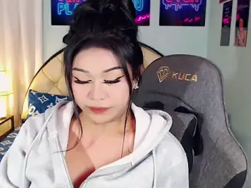 Stripchat Live Porn of SexxyTsLoverr
