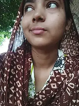 Stripchat Sex Cam of Simran_143