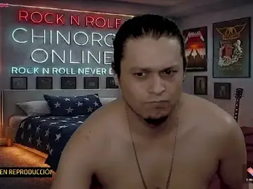 Stripchat Nude Webcam of chino_roz