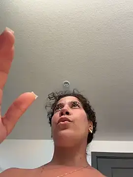 Stripchat Free Porn Cam of Bigbuttbrooklynn