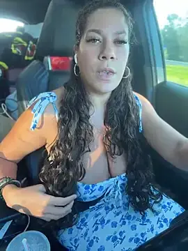 Stripchat Adult Webcam of Bigbuttbrooklynn