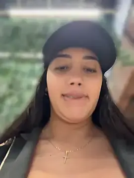 Stripchat Free Porn Cam of Hannahoff