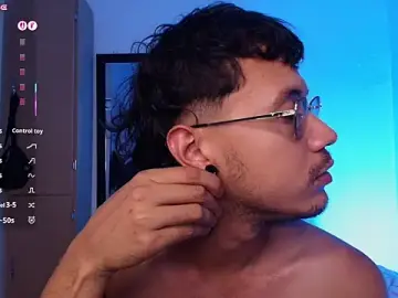 Stripchat Free Porn Cam of LeaneSeb