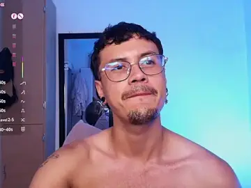Stripchat Watch Live Sex Cams of LeaneSeb