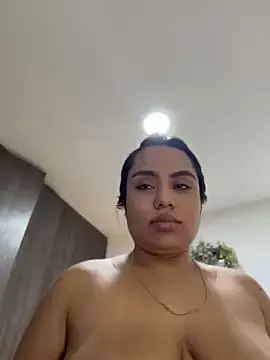 Stripchat Free Porn Cam of valeria2019hot