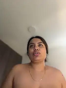 Stripchat Live Sex Cam of valeria2019hot