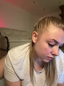 Stripchat Sex Cam of FreiaFlower