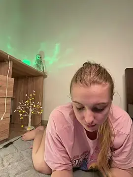 Stripchat Best live sex cam show of FreiaFlower