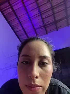 Stripchat Sex Cam of little-Emma