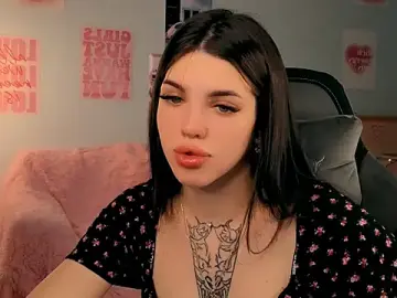 Stripchat Live Sex Cam of molly_rettyy