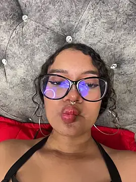 Stripchat Free Live Porn of Bunny_fire