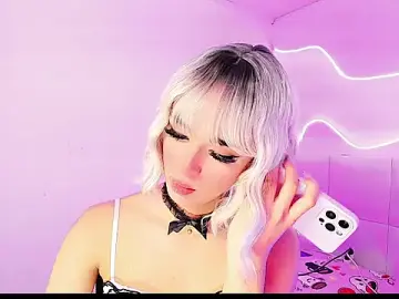 Stripchat Free Porn Cam of HANNAH_STEWART