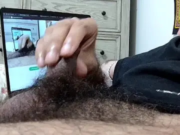 Stripchat Live Sex Cam of badboymanni69