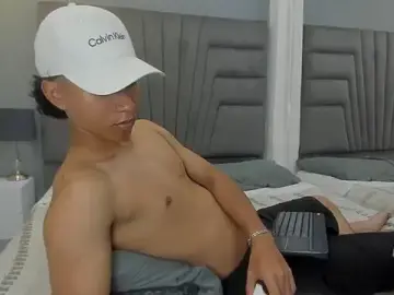 Stripchat Adult Webcam of ricky_backus
