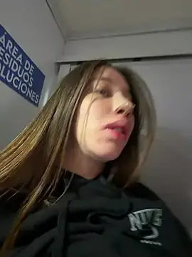 Stripchat Live Porn of roouse