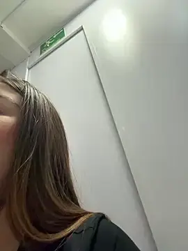 Stripchat Adult Webcam of roouse