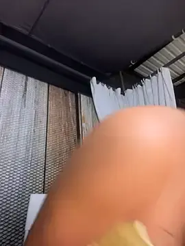 Stripchat Best live sex cam show of EmmaExoticaXXX