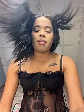 Stripchat Live Porn of EmmaExoticaXXX