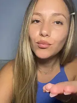 Stripchat Live Sex Cam of Nasss7