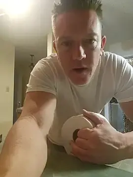 Stripchat Watch Live Sex Cams of Bigtater1999