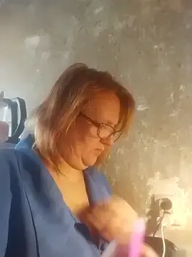 Stripchat Free Live Porn of Forest-Lady