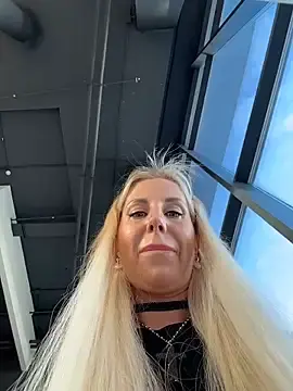 Stripchat Live Sex of LisaMurr