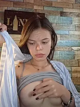 Stripchat Live Sex Cam of _Isabella-7