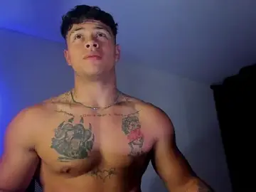 Stripchat Live Porn of Dominic_Biker__
