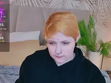 Stripchat Free Porn Cam of Edna_Davis