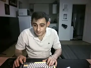 Stripchat Live Sex Cam of mihaimichael