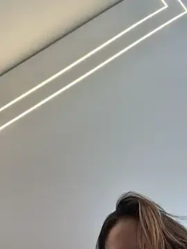 Stripchat Adult Webcam of LariiHotWife